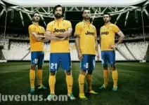 thumbs_the-new-juventus-away-kit-is-yellow-and-blue.webp