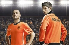 nike-wesley-sneijder-klass-huntelaar-photographer-chris-lawrence.webp