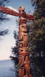totempole.webp