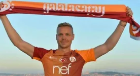 levent-nazifoglu-sigthorsson-adamlik-yapti-3959865466.webp