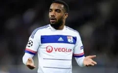lacazette.webp