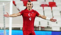 caglar_soyuncu_her_futbolcunun_hayalidir_1600508340_3429.jpg