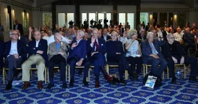 752x395-galatasarayda-divan-oncesi-tansiyon-yukseliyor-1502702909107.webp