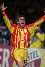 c97955ab2bf7a6814f5c2d6a4fb35113--football-soccer-football-players.webp