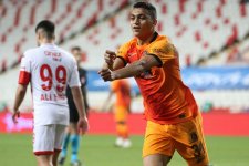 mostafa-mohamed-antalyaspor-galatasaray_z6ar25tgw3wz1815bjkf5cmvg.jpg