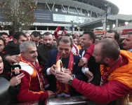 dursun_ozbek_sov_yapti_1479652085_8073.webp dursun_ozbek_sov_yapti_1479652085_8073.webp