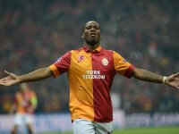 1472511156-drogba-OVee.jpg