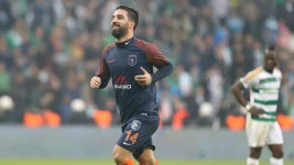 arda-turan-basaksehir-01202018_11dh6m06mqu8w1qn9owke2z23x.webp