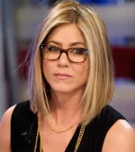 161-8-Famous-Bob-Hairstyles-Of-Jennifer-Aniston.webp