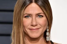 20180208a-szuletesnapos-jennifer-aniston-szepsegtrukkjei.webp