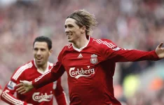Torres Carlsberg (2384 x 1533).jpg