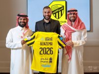 230607032656-01-benzema-al-ittihad-060623-restricted.jpg
