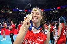 milli_voleybolcu_ilkin_aydin_kimdir_kac_yasinda_ve_aslen_nereli_ilkin_aydin_hangi_takimlarda_o...jpg