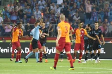 belhanda-kirmizi-firat.webp