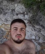 -xajbt7.jpg