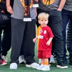 Ciro Mertens, taraftarlarımızı selamlıyor#galatasaray #ultraslan #ciromertens #driesmertens #ş...jpg