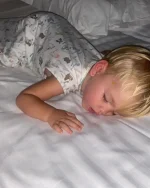 Over De Oceaan vertrek-1. Sukkelen met de meeeiiiden2. Sukkelen met de andere meiden3. Tripje...webp