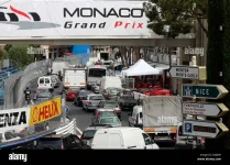 dpa-the-picture-shows-a-traffic-jam-at-the-start-and-finishline-of-D3JD6K.webp