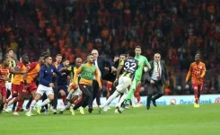 galatasaray_a_ceza_yagacak_baskan_dan_teknik_heyete_h29840_741e9.webp