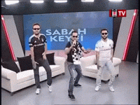 y4wxaJ.gif