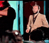 coşkun-hunharca-dans.gif