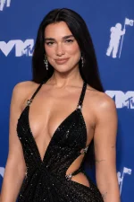 HTVF9uNXQAAUn8r.webp