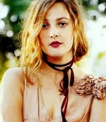 drew-barrymore-hot-photos-11.webp