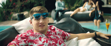 giphy (2).gif