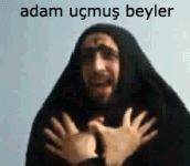 adam-ucmus-1.gif