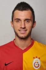 Emre-Çolak-foto-galeri-4.webp
