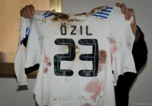 hamid-ozil-shirt.webp