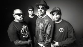 cypress-hill-hollywood-yildizini-aliyor.jpg