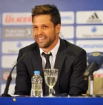 diego-ribas-fenerbahceye-imzayi-atti-IHA-20140712AW142232-1-t.webp