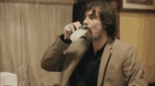 tenor%20(1).gif